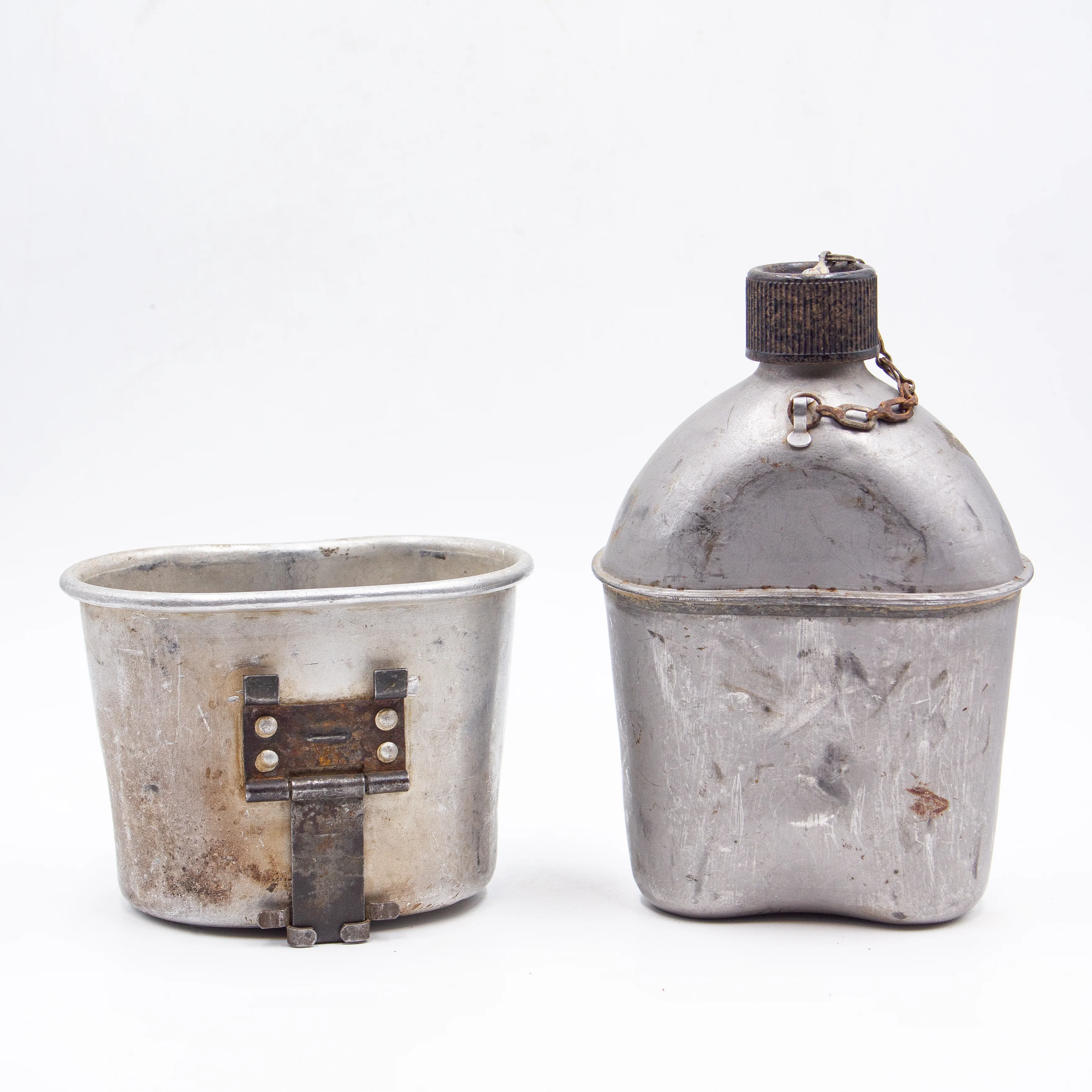 1944/1945 Dated WW2 1 Qt. Canteen & Cup Set