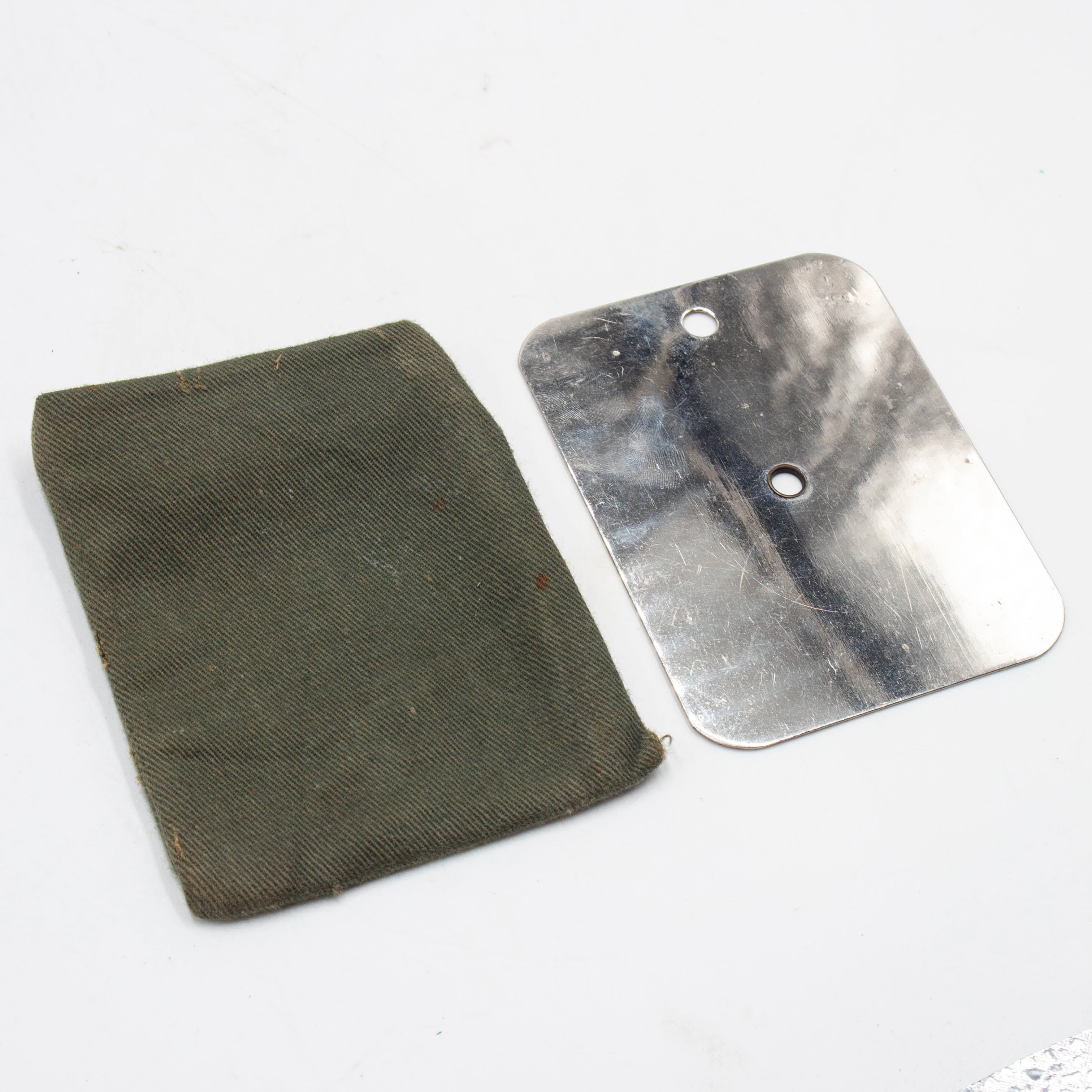 1945 Dated WW2 British Signalling Mirror - Image 4