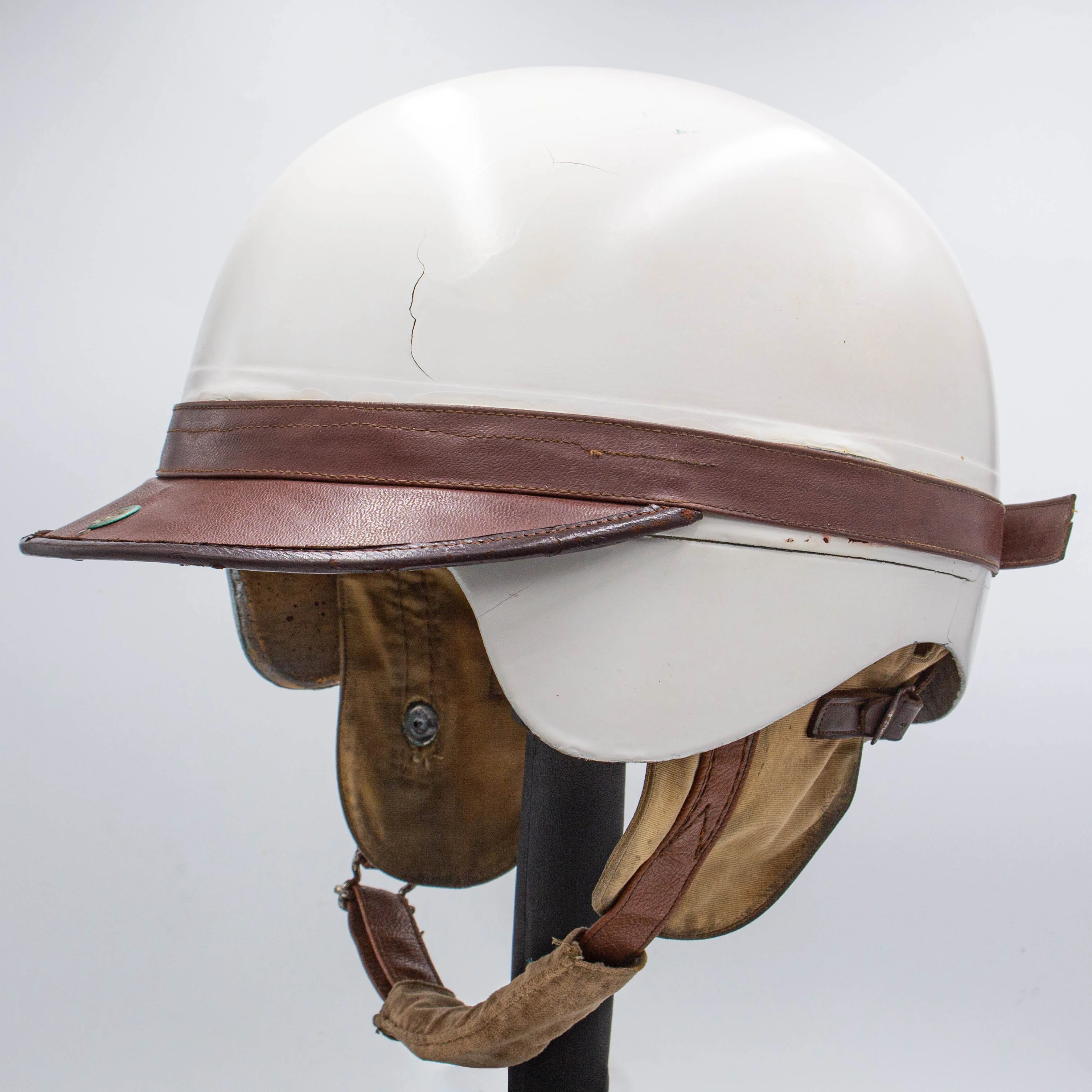 1950s Vintage Everoak Herbert Johnson F-1 Racing Helmet - Image 6