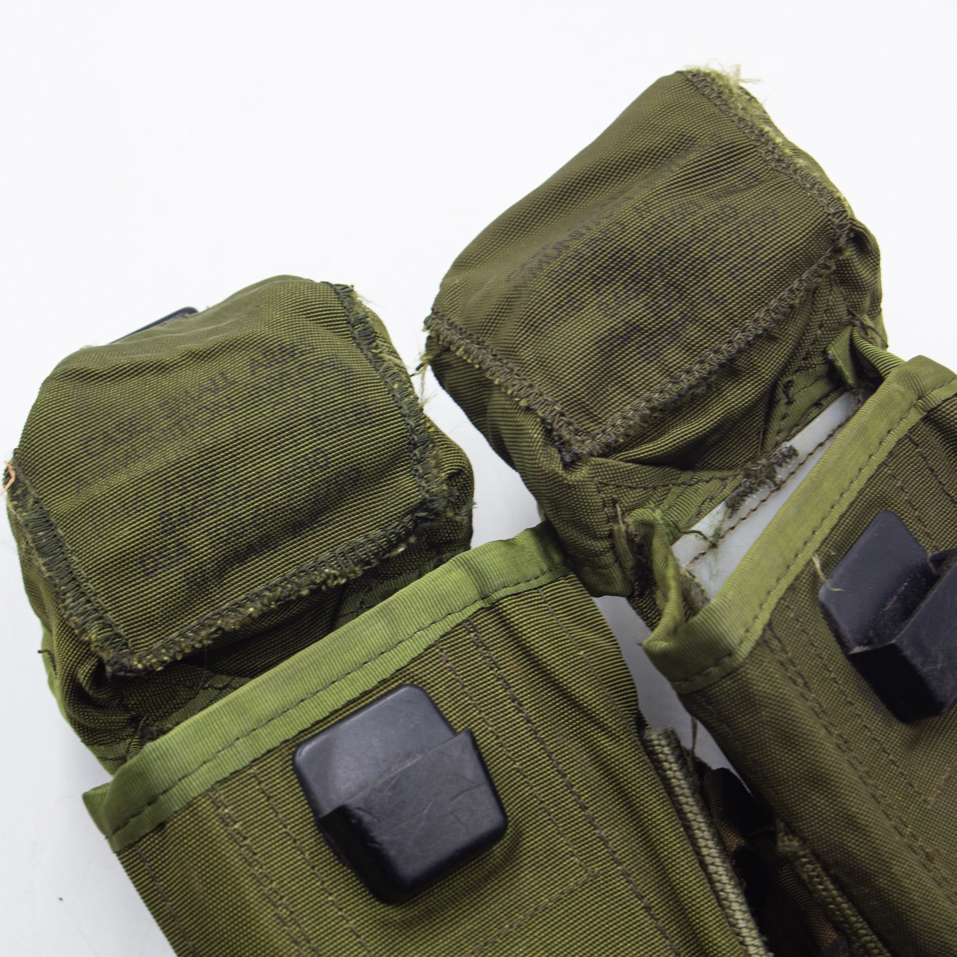 1969 Vietnam War M1967 M67 Long Ammunition Pouch Set - Image 4