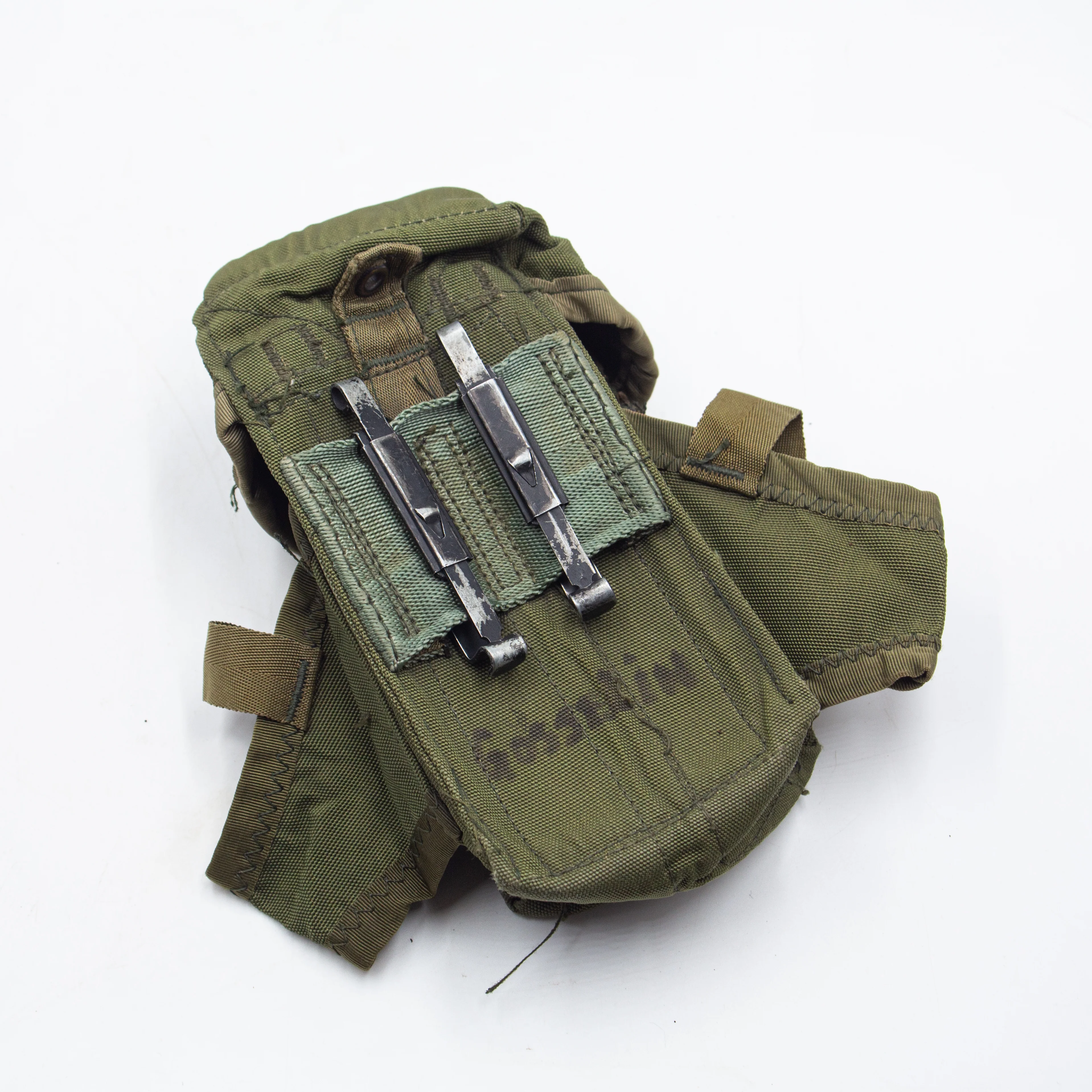 Rare 1973 & 1974 M-1972 Ammunition, Compass & E-Tool Pouch Set - Image 6